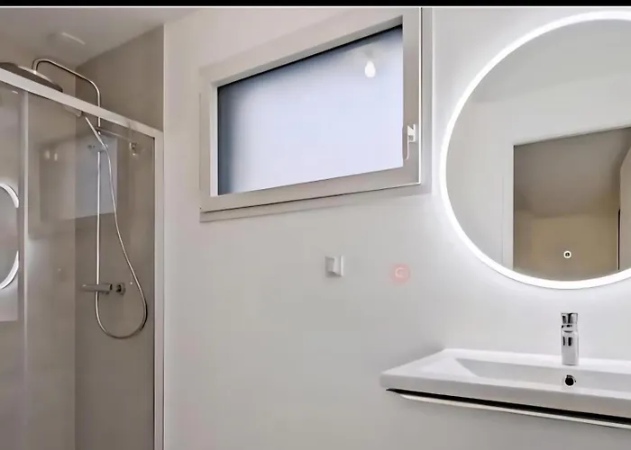 Grand T2 Avec Jardin A 2 Min De Caen & Proche